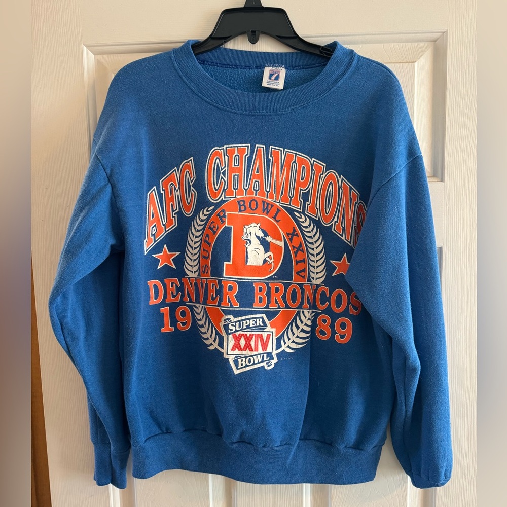 Vintage Denver Broncos Crewneck